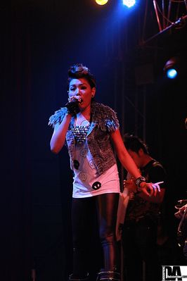 Cliciwch i weld y delwedd faint-llawn